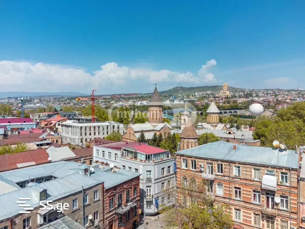 10 Room Hotel For Sale view 5