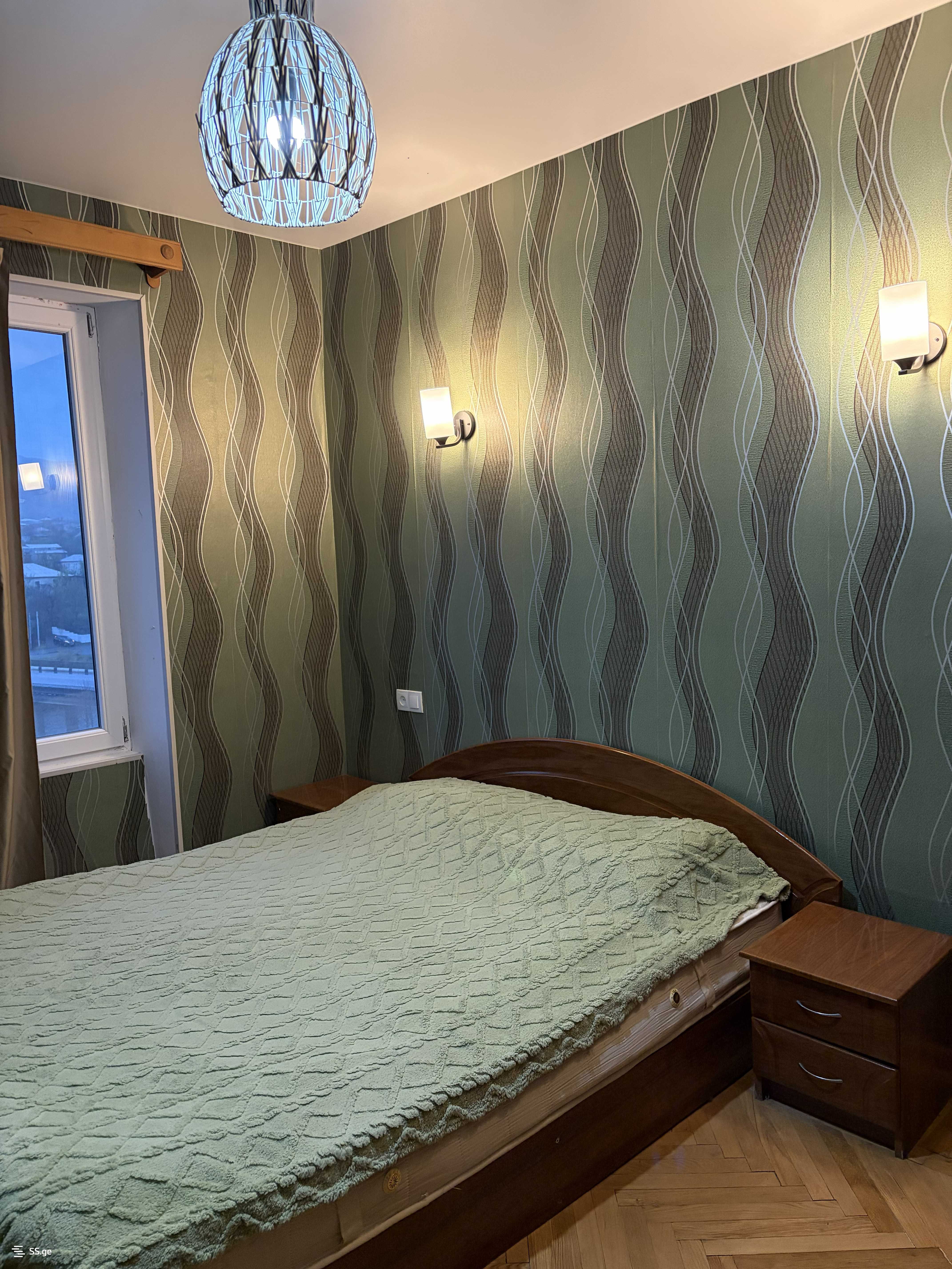 2 Room Flat For Rent. Zestaphoni view 3