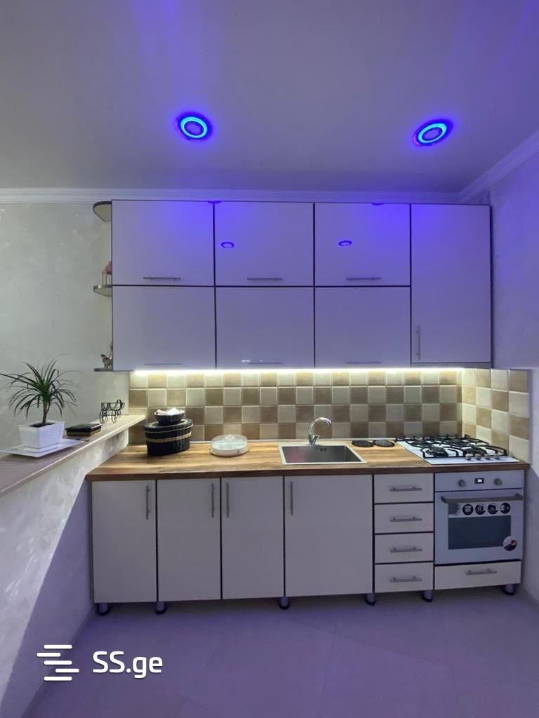 3 Room Flat Daily Rent. Vake view 1