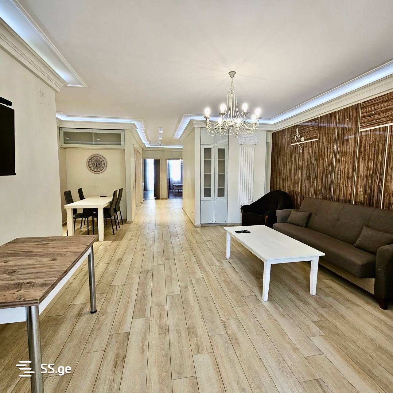 5 room Flat For Sale. Batumi - Widok 3