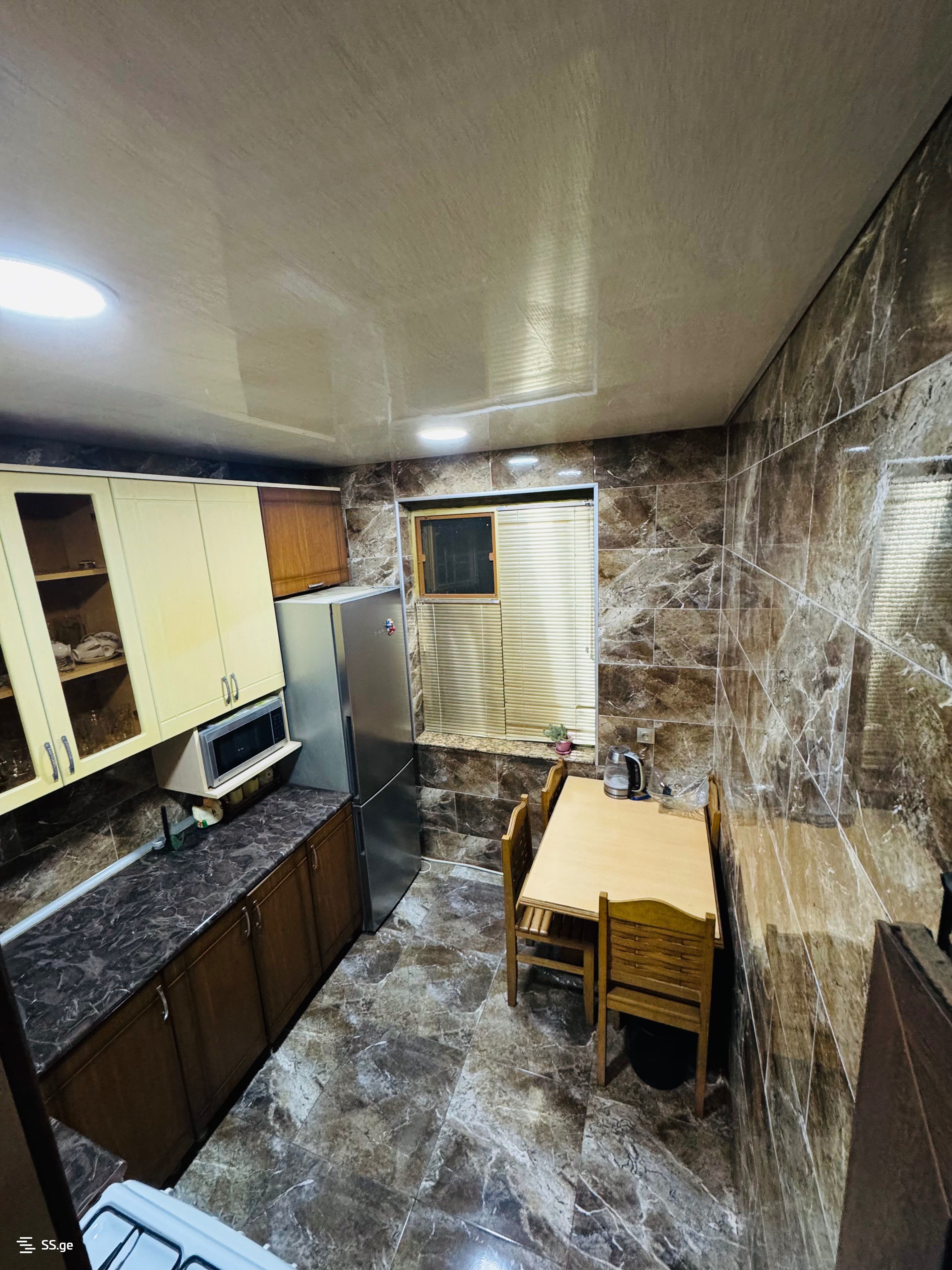 4 Room Flat For Rent. Tskaltubo view 9