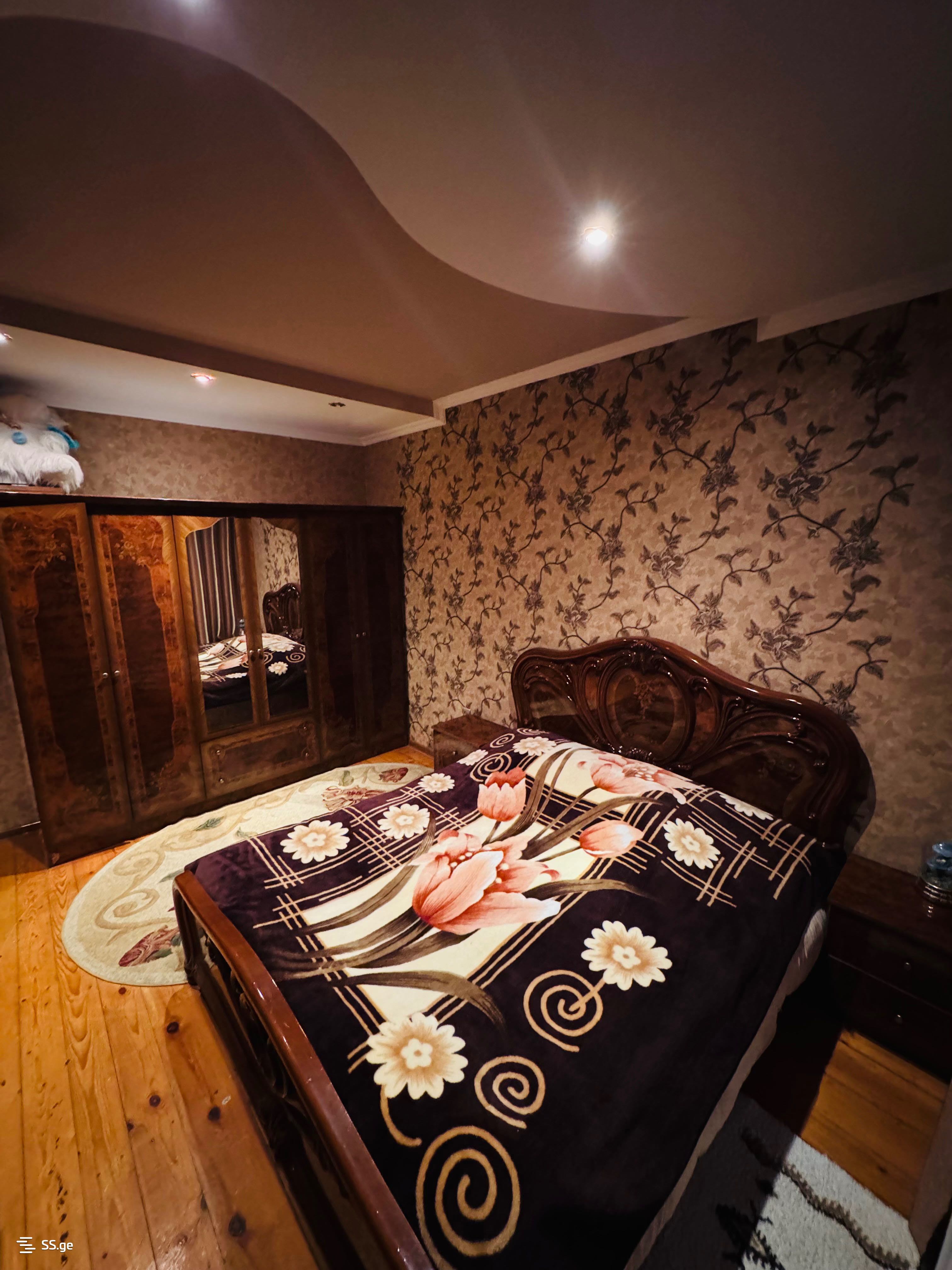 4 Room Flat For Rent. Tskaltubo view 5