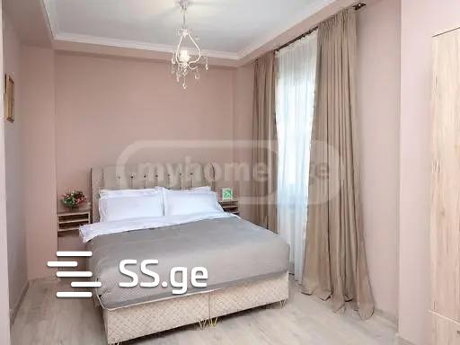 5 Room Hotel For Sale view 8