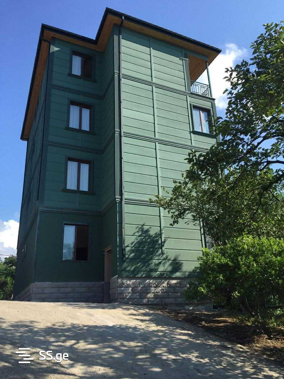 8 Room Hotel For Rent. Makhindjauri view 1