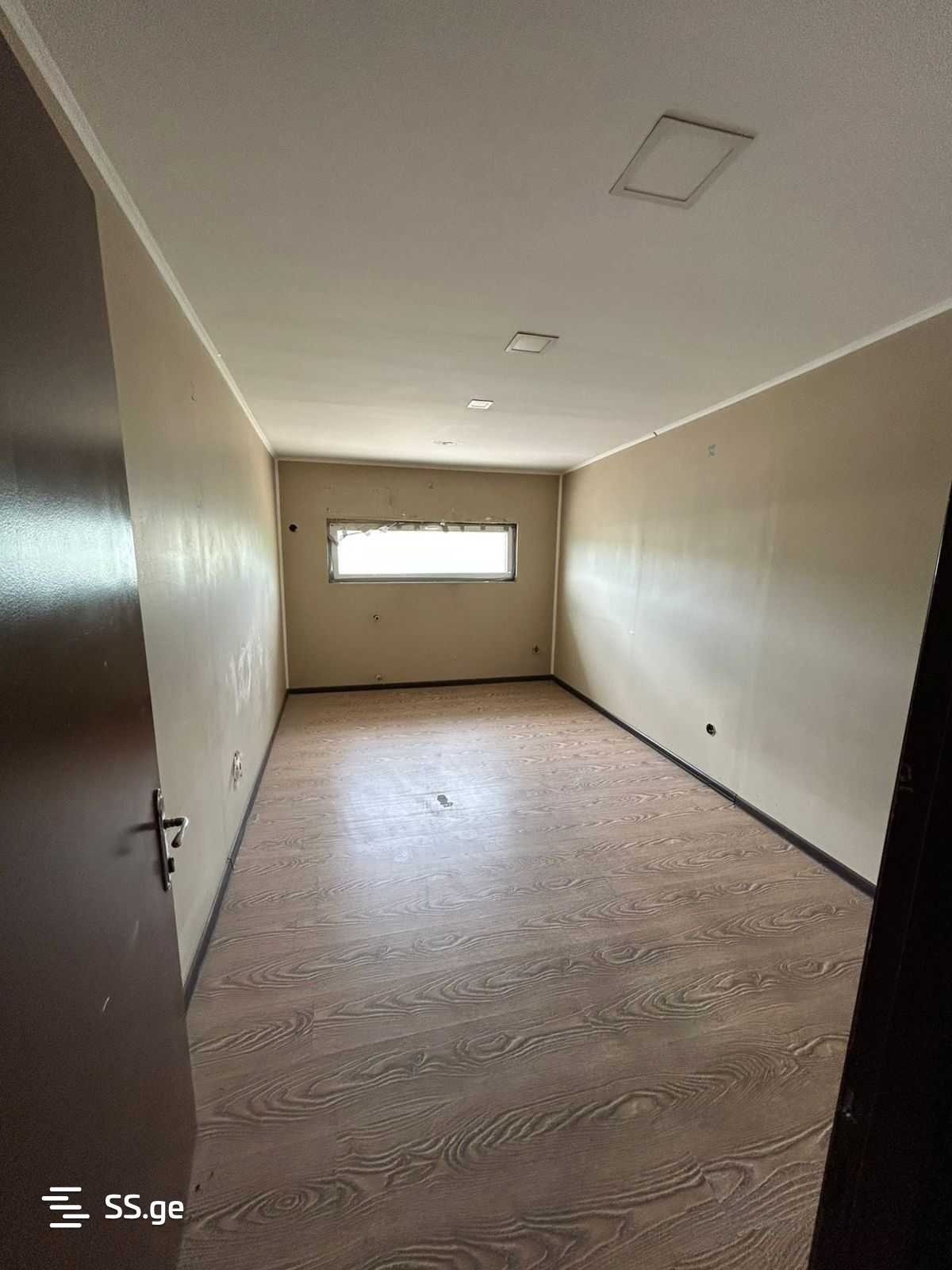 Store-Industrial Property For Rent. Samgori, 8 of 12