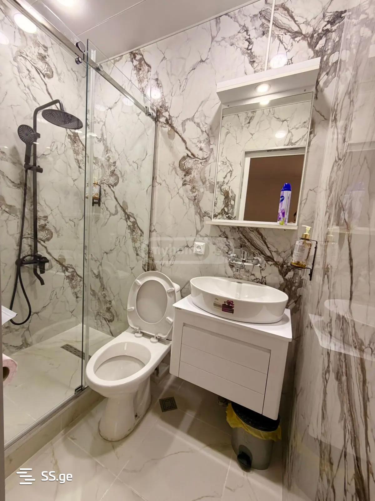 10 Room Hotel For Sale view 7