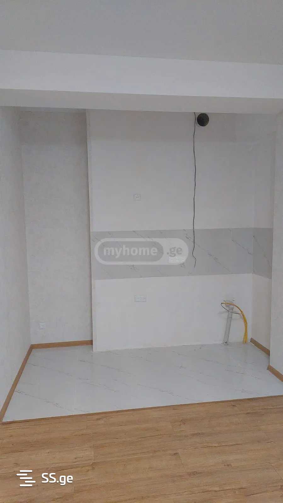 2 Room Flat For Sale, 1 of 4