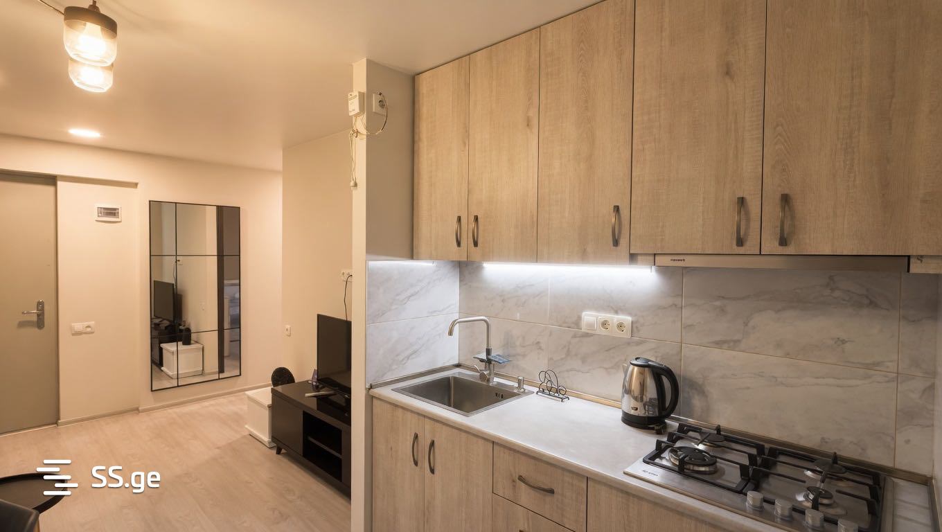 2 Room Flat Daily Rent. Digomi view 7