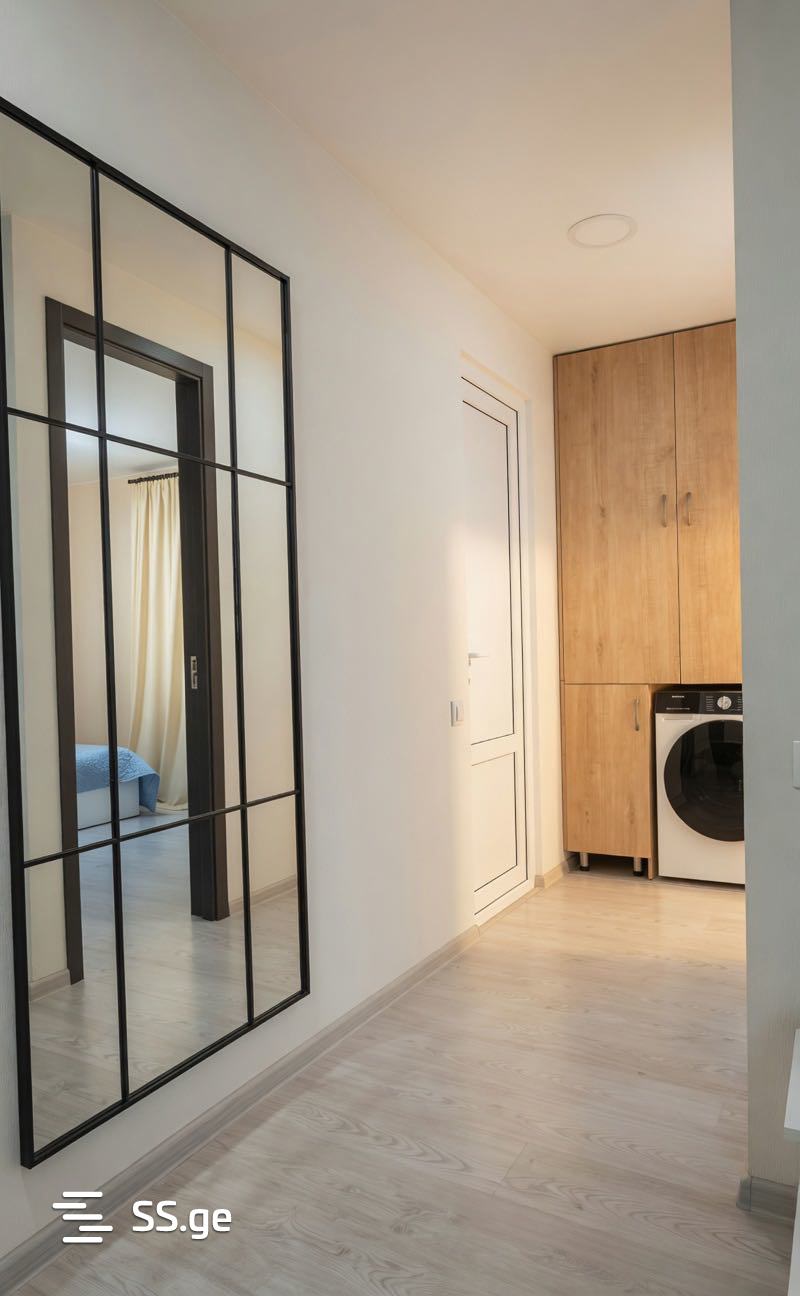 2 Room Flat Daily Rent. Digomi view 2