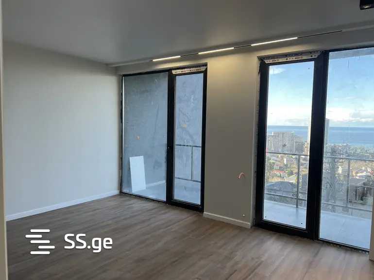 5 Room Private House For Sale view 4