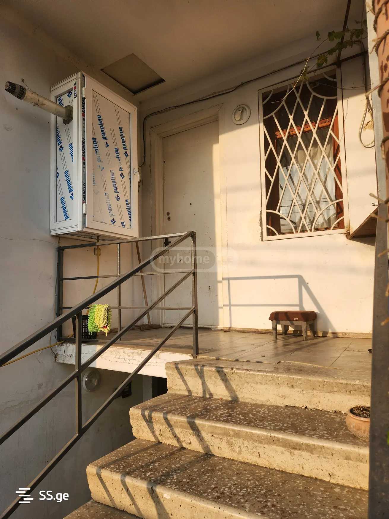 3 Room Private House For Rent. Rustavi view 4