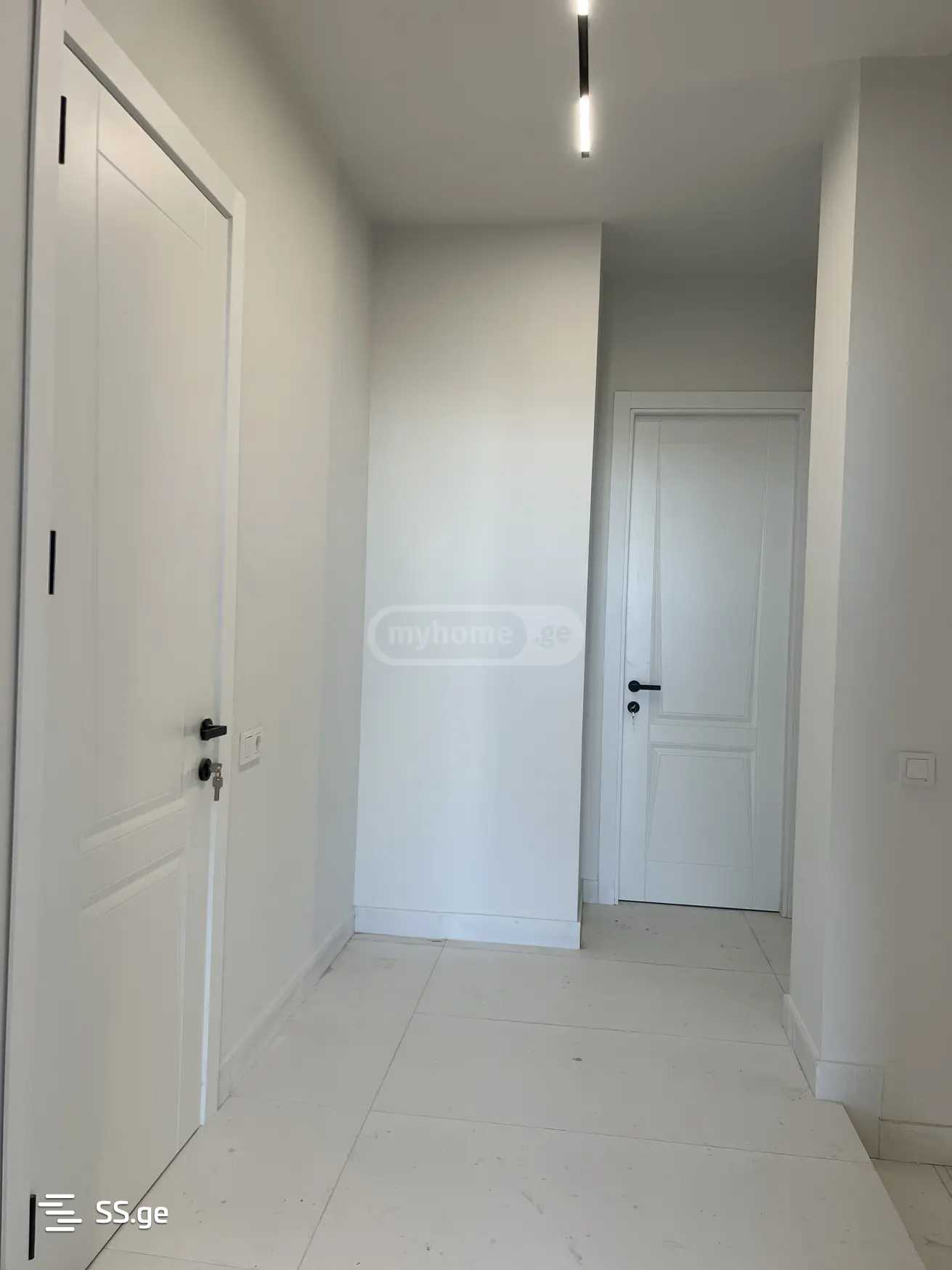 5 Room Private House For Sale view 9
