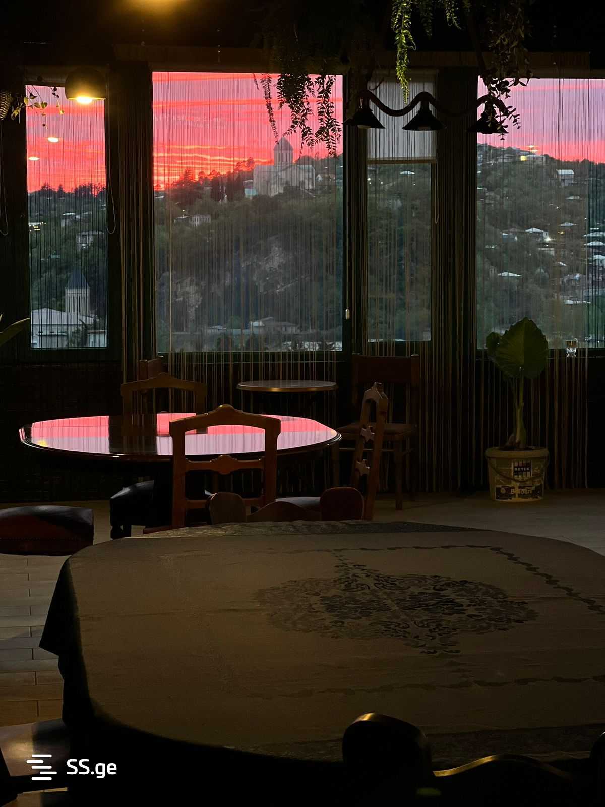 8 Room Hotel For Rent. Kutaisi, 1 of 11