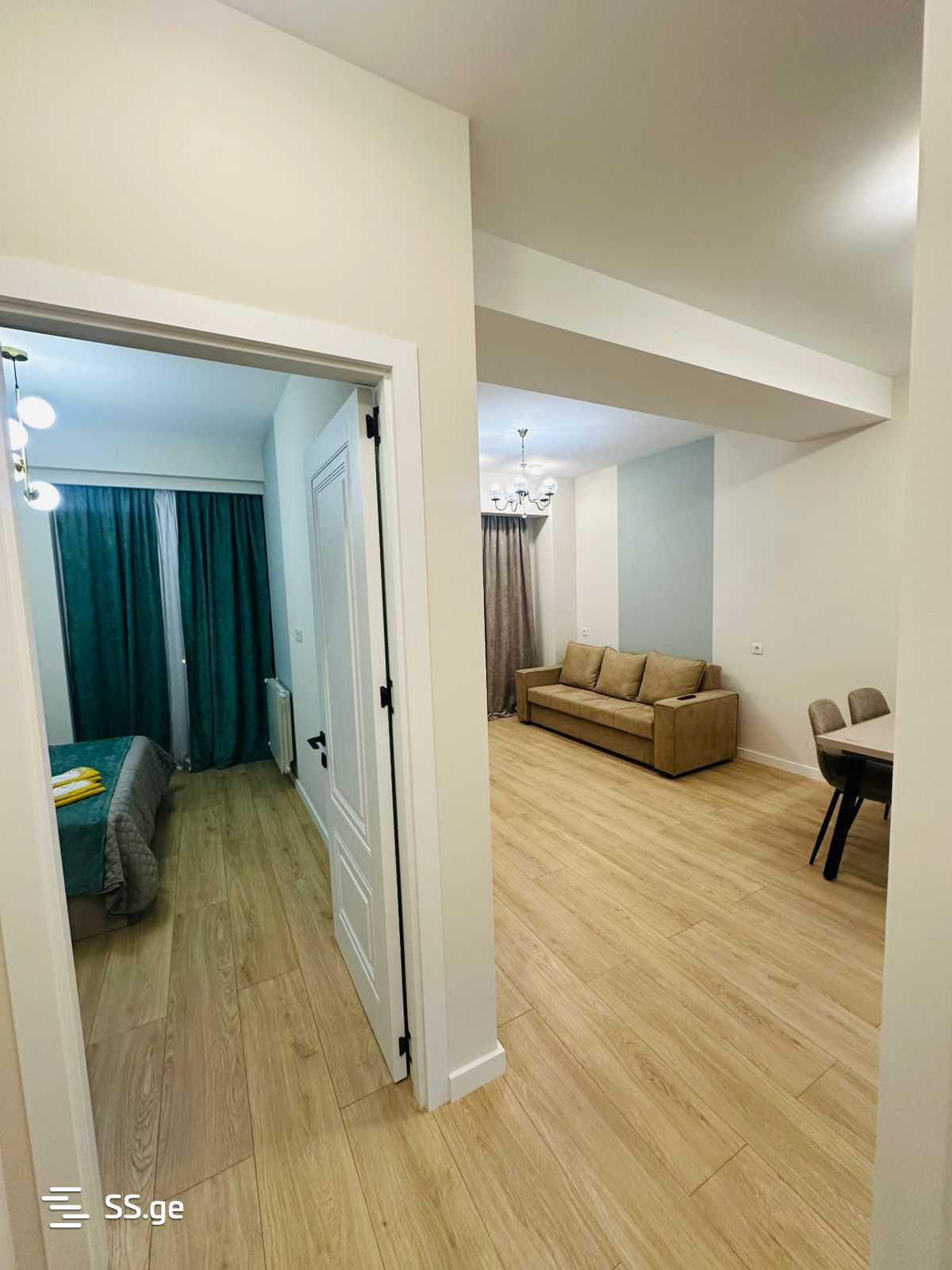 2 Room Flat Daily Rent. Mukhiani view 7