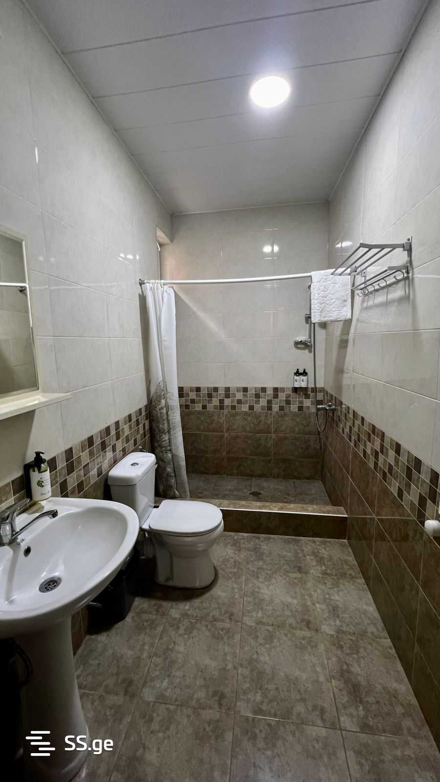 8 Room Hotel For Rent. Kutaisi, 8 of 11