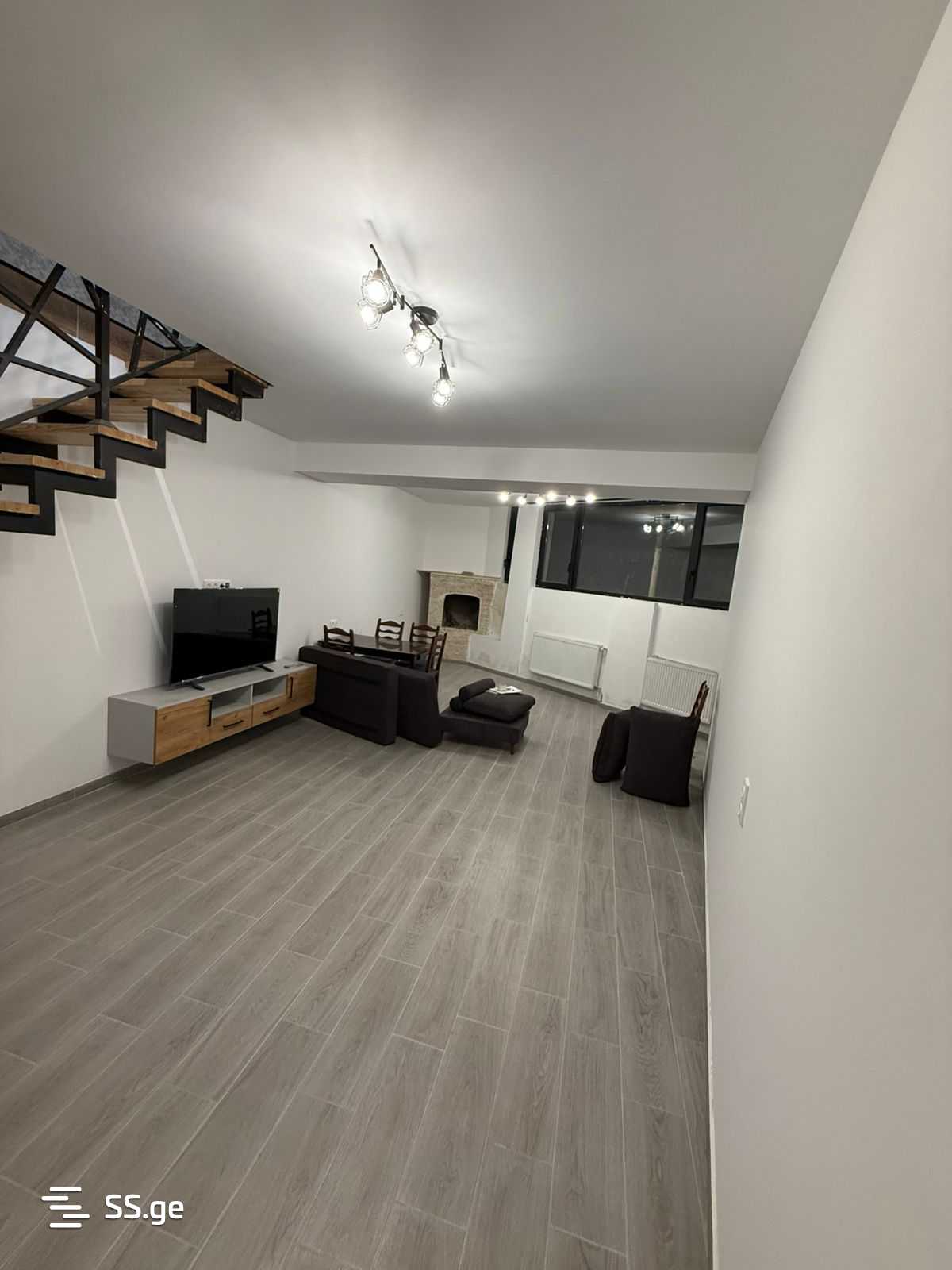 4 Room Private House For Rent. Svanetis Ubani, 2 of 12