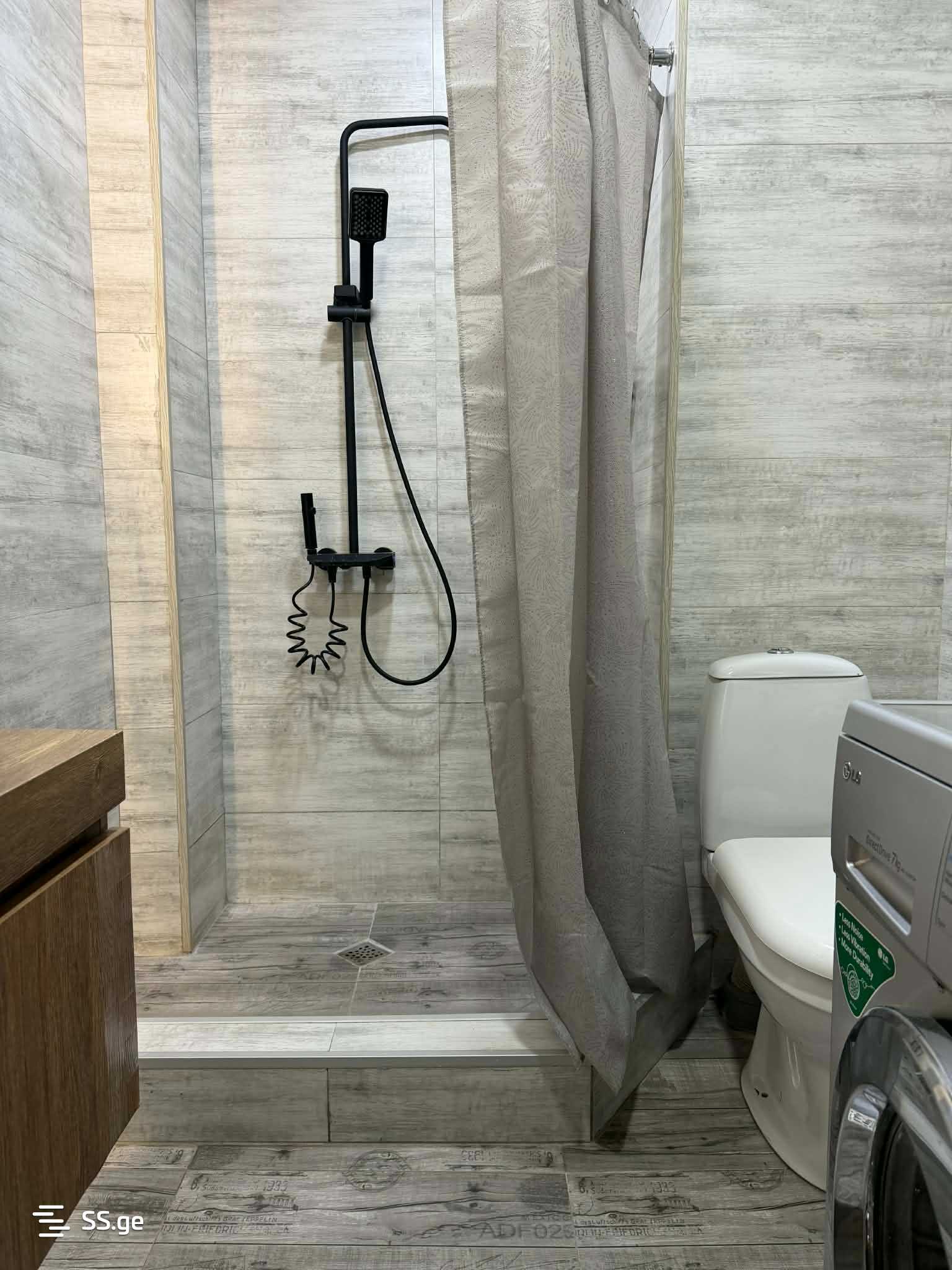 2 Room Flat Daily Rent. Nadzaladevi view 12