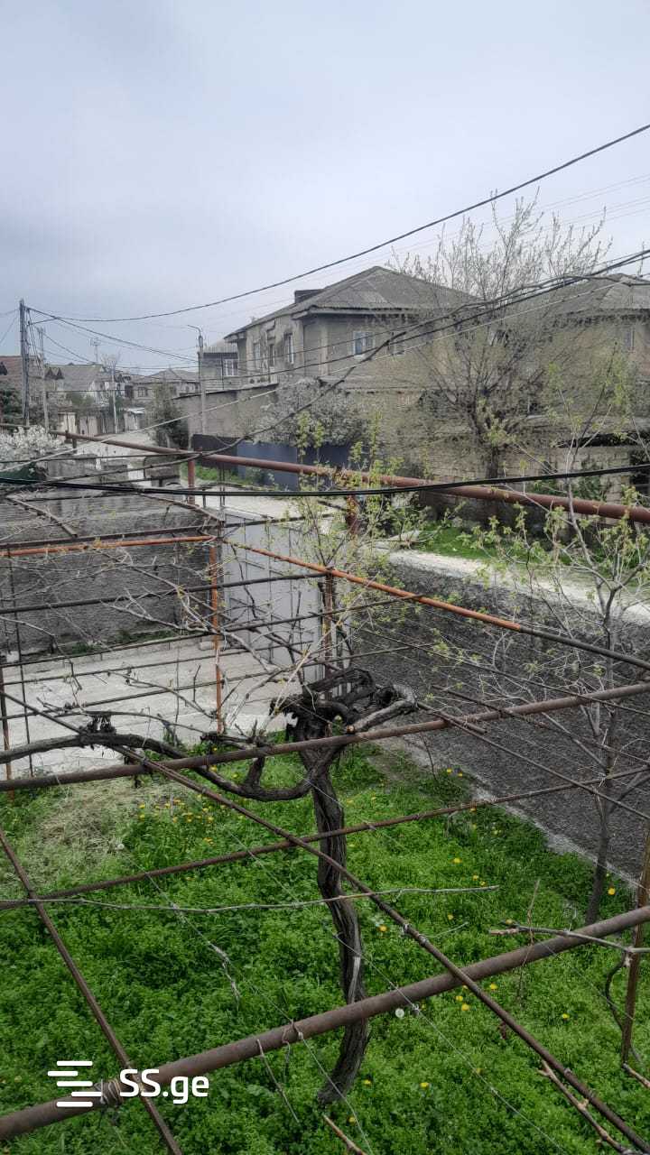 7 Room Private House For Sale view 13