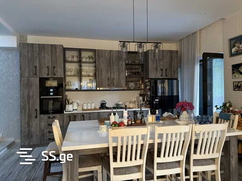 8 Room Summer Cottage For Rent. Tsavkisi view 8