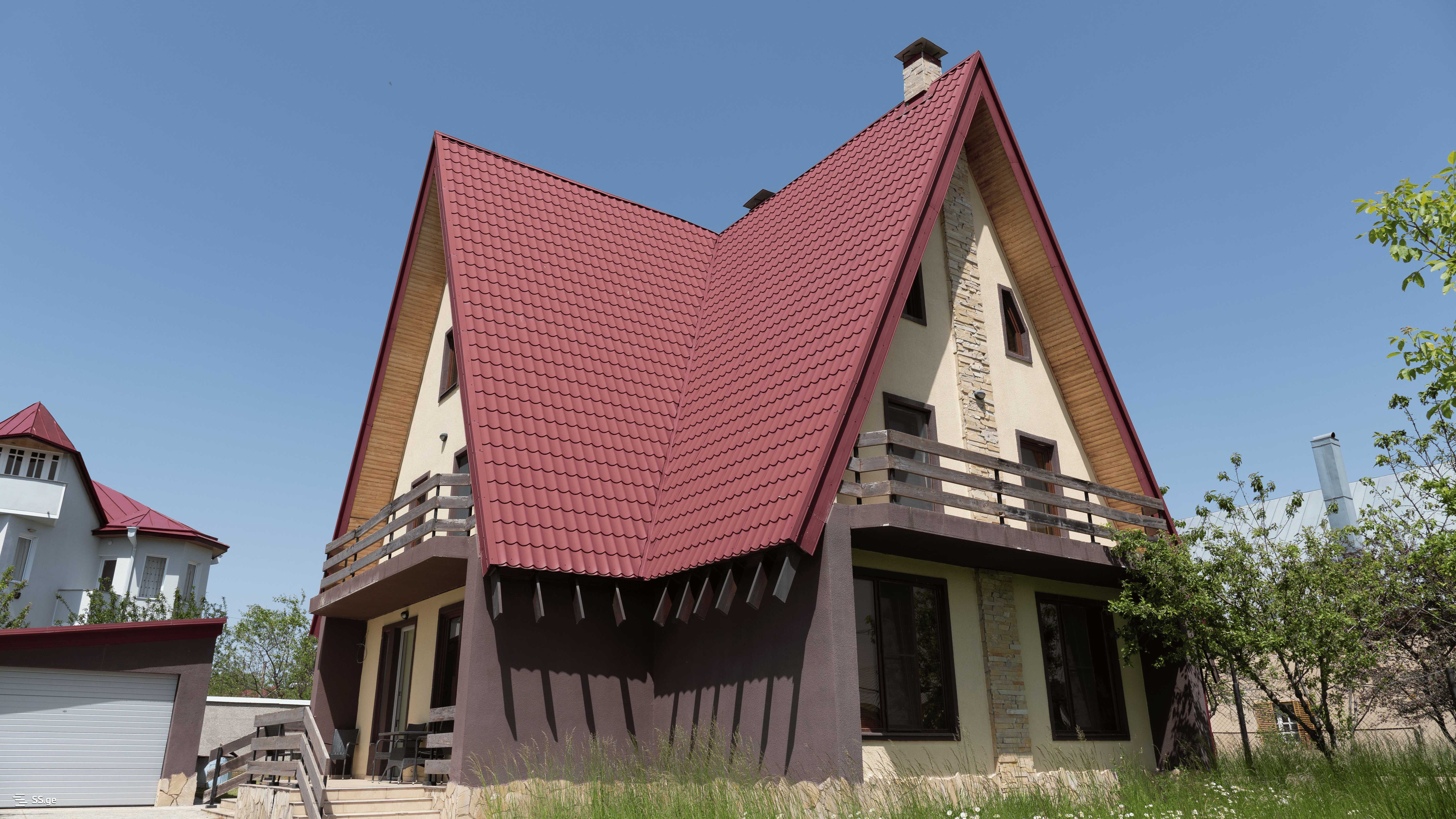 7 Room Private House For Sale view 9