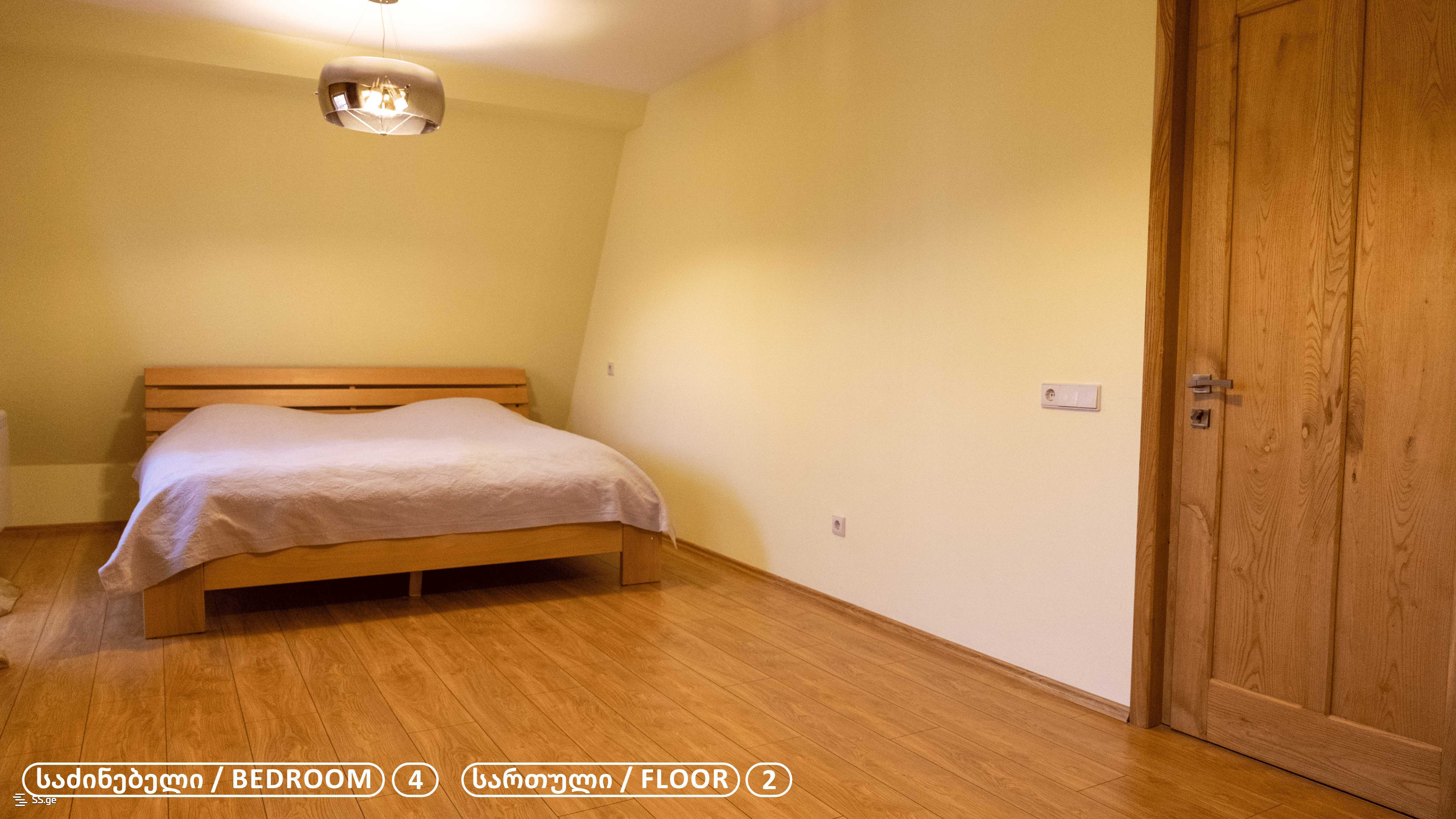 7 Room Private House For Sale view 6