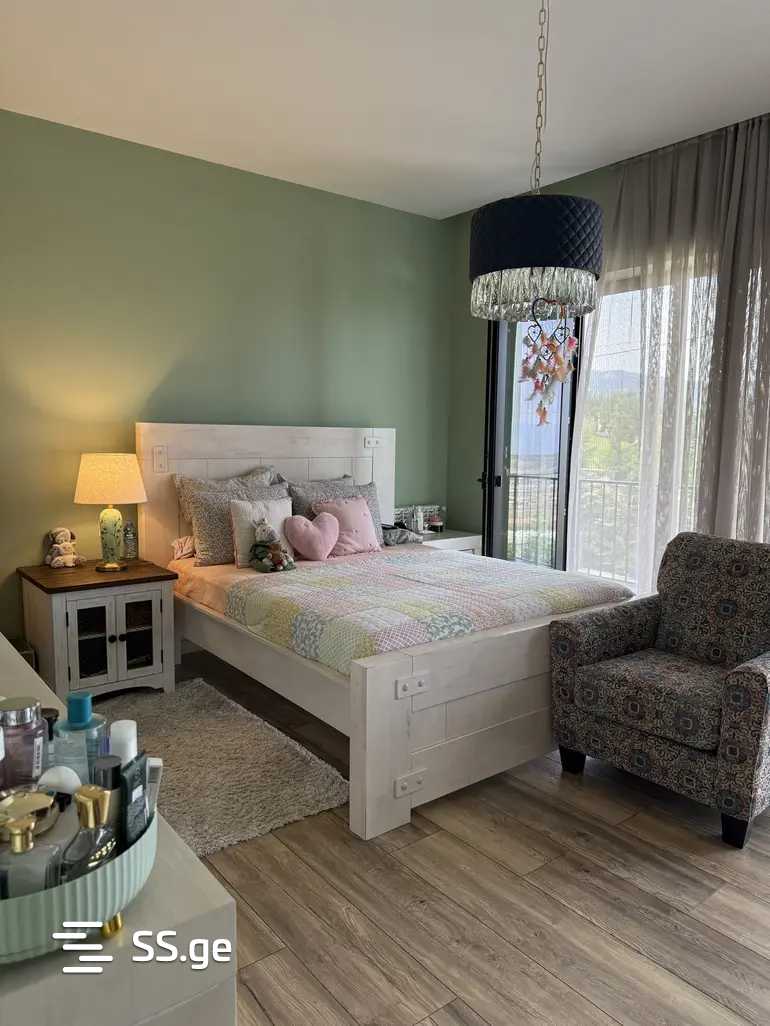 8 Room Summer Cottage For Rent. Tsavkisi view 5