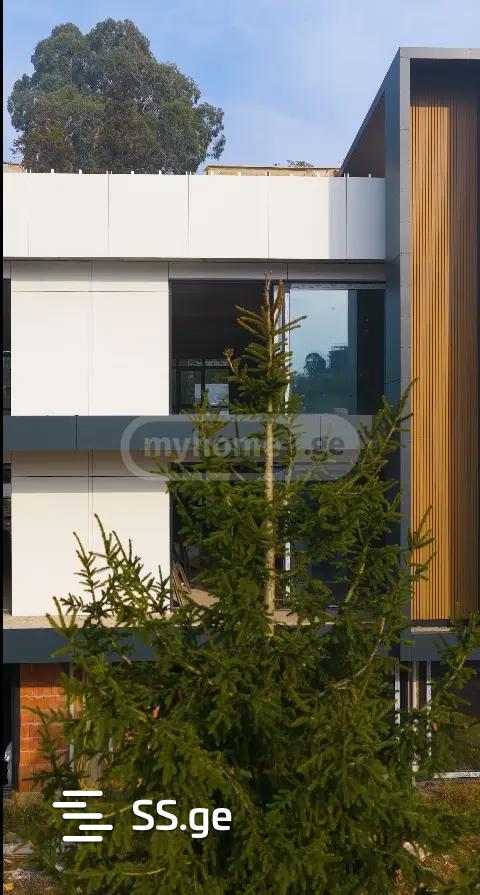 5 Room Private House For Sale view 3