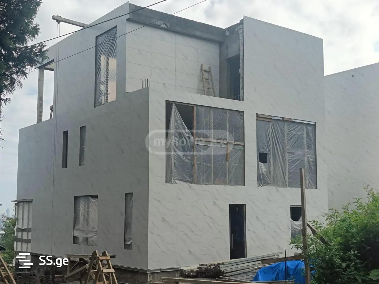 7 Room Summer Cottage For Sale view 1