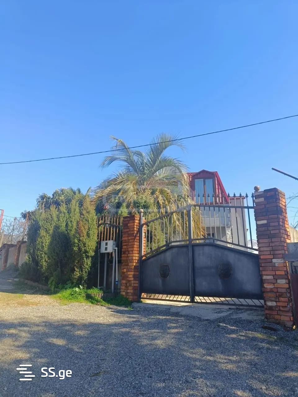 6 Room Summer Cottage For Sale view 7
