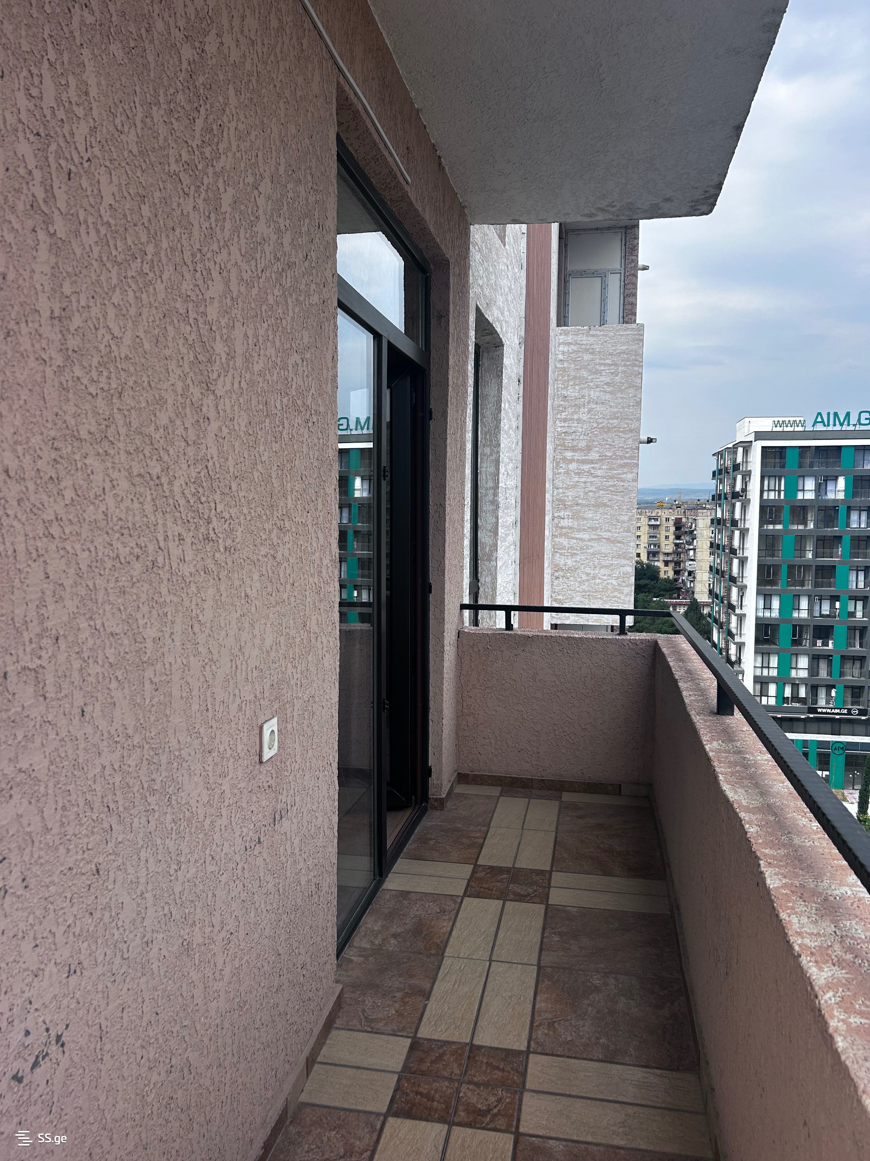 2 Room Flat Daily Rent. Rustavi view 6