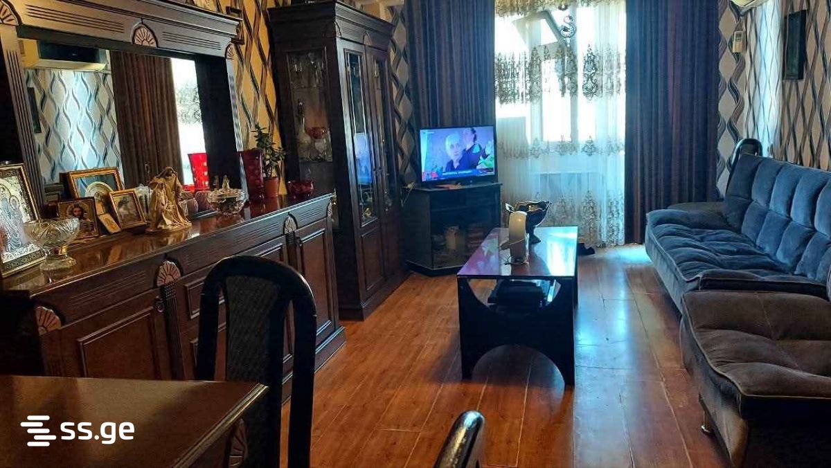 2 Room Flat For Sale view 2