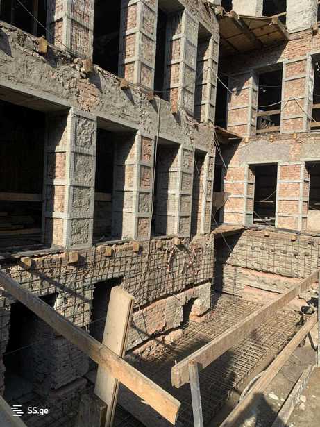 https://static.ss.ge/20260422/18_f978a3c7-9942-44be-9ac4-ed62997b78af_Thumb.jpg