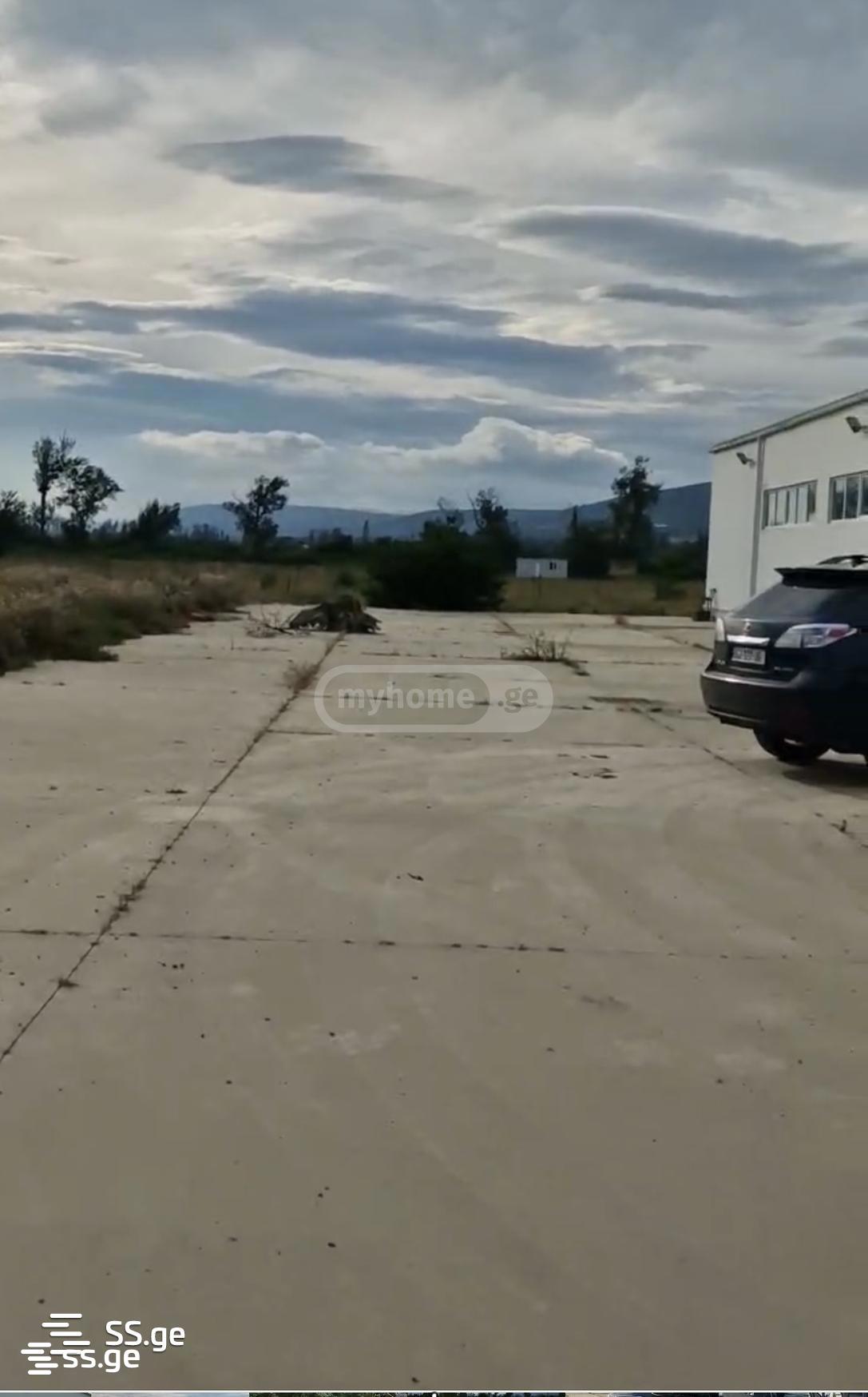 Store-Industrial Property For Sale. Natakhtari view 9