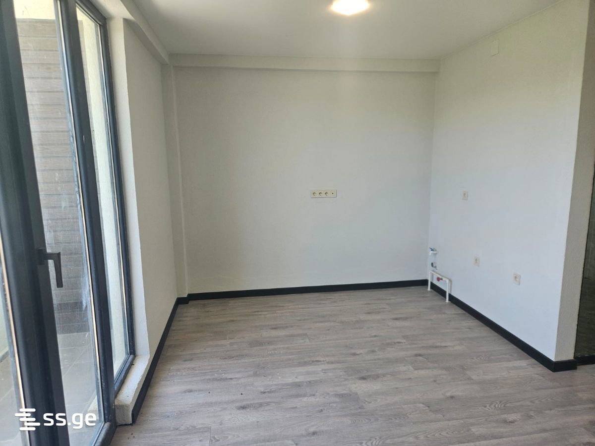 27 Room Hotel For Sale view 12