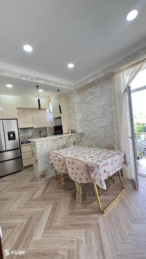 5 room Flat For Rent. Varketili - Bild 3