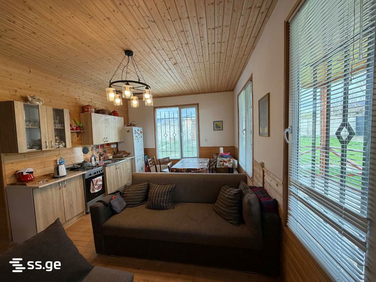 6 Room Summer Cottage For Sale view 7