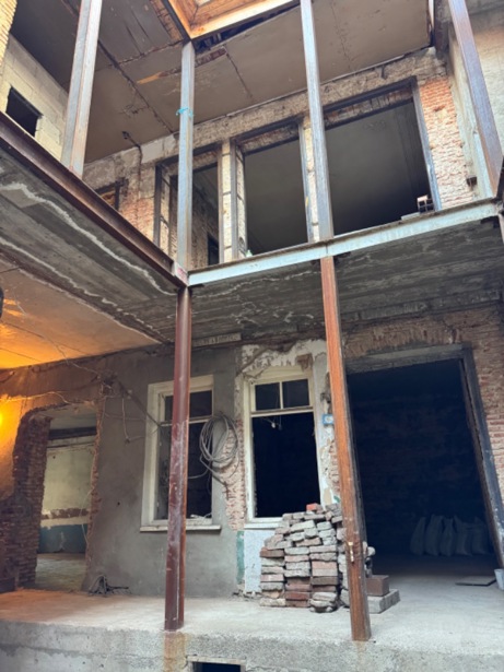 https://static.ss.ge/20260424/15_1af12d48-f0cc-4b3d-bd93-7d172223b25c_Thumb.jpg