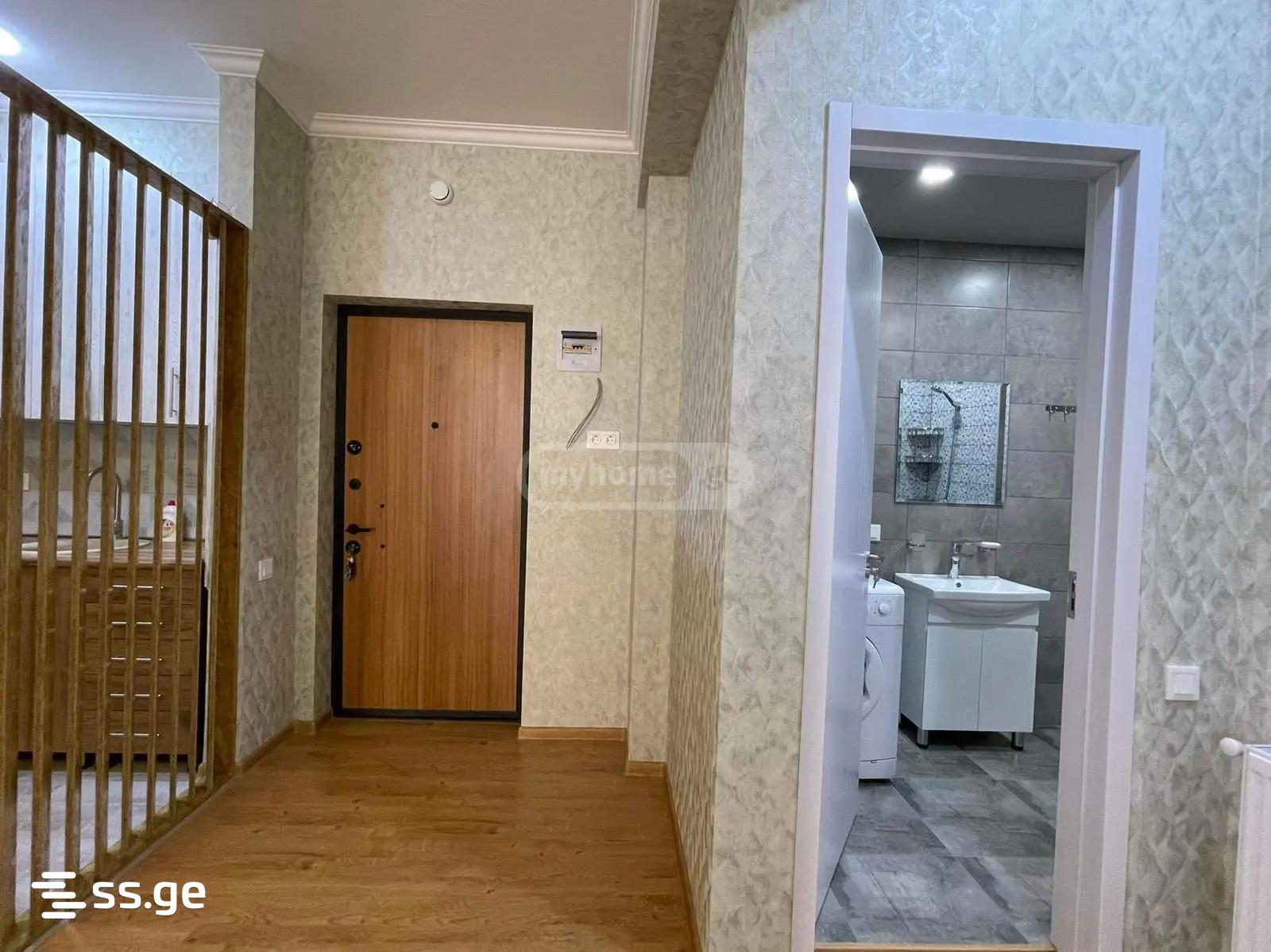 2 room Flat For Sale. Isani - Więcej