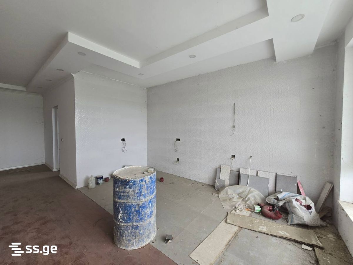 3 Room Private House For Sale view 6