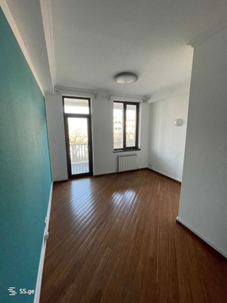 https://static.ss.ge/20260424/3_e03eda27-97d5-4bb1-a477-8ed1be22a589_Thumb.jpg