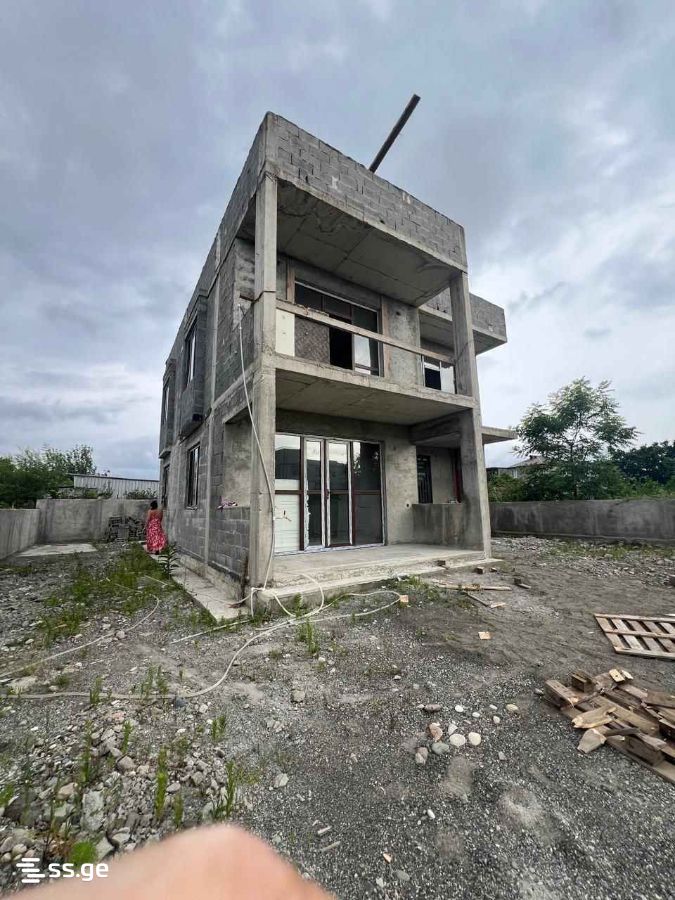 4 Room Private House For Sale view 10