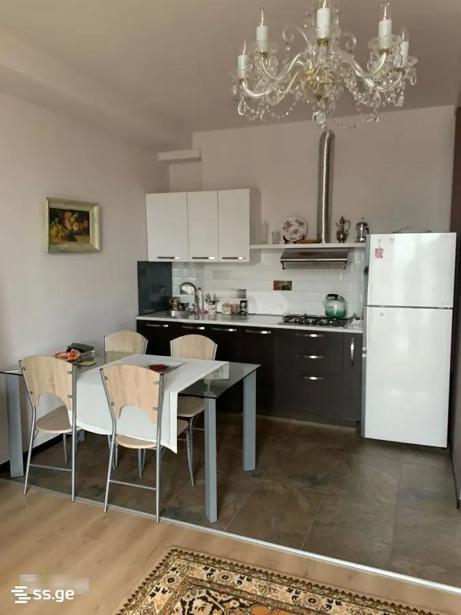 https://static.ss.ge/20260424/6_92eeec00-4405-4e12-989c-9cd0b3a7a975_Thumb.jpg