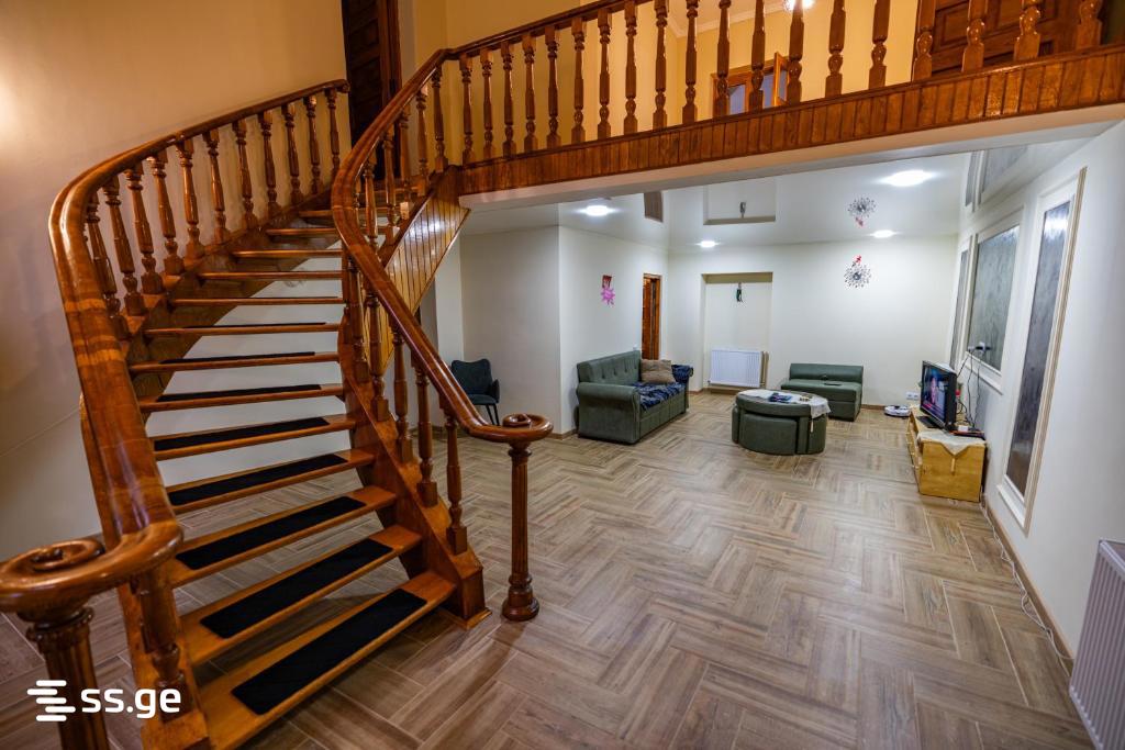 Продажа 8-комната Hotel view 7