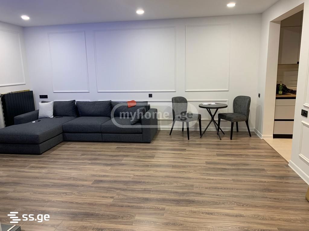 7 Room Private House For Sale view 23