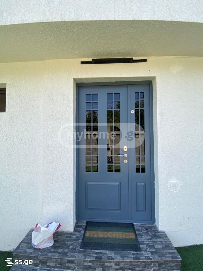 7 Room Private House For Sale view 21