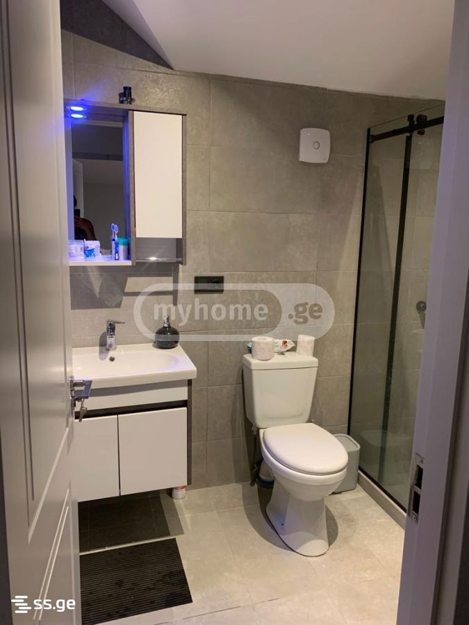 7 Room Private House For Sale view 19