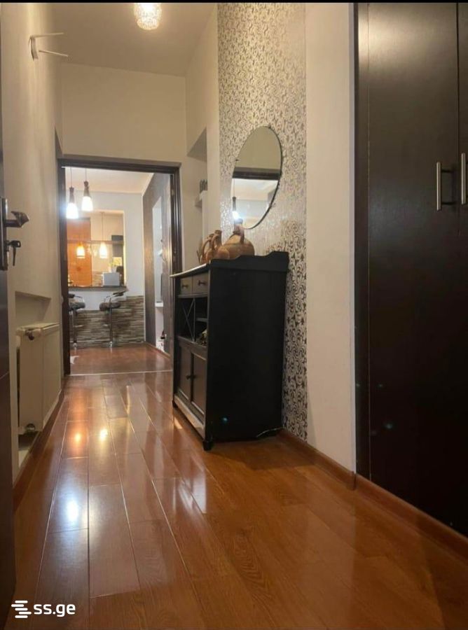 2 Room Flat Daily Rent. Vera view 4