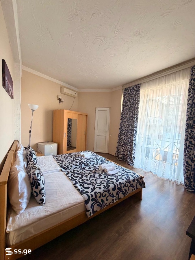 14 Room Hotel For Sale view 5