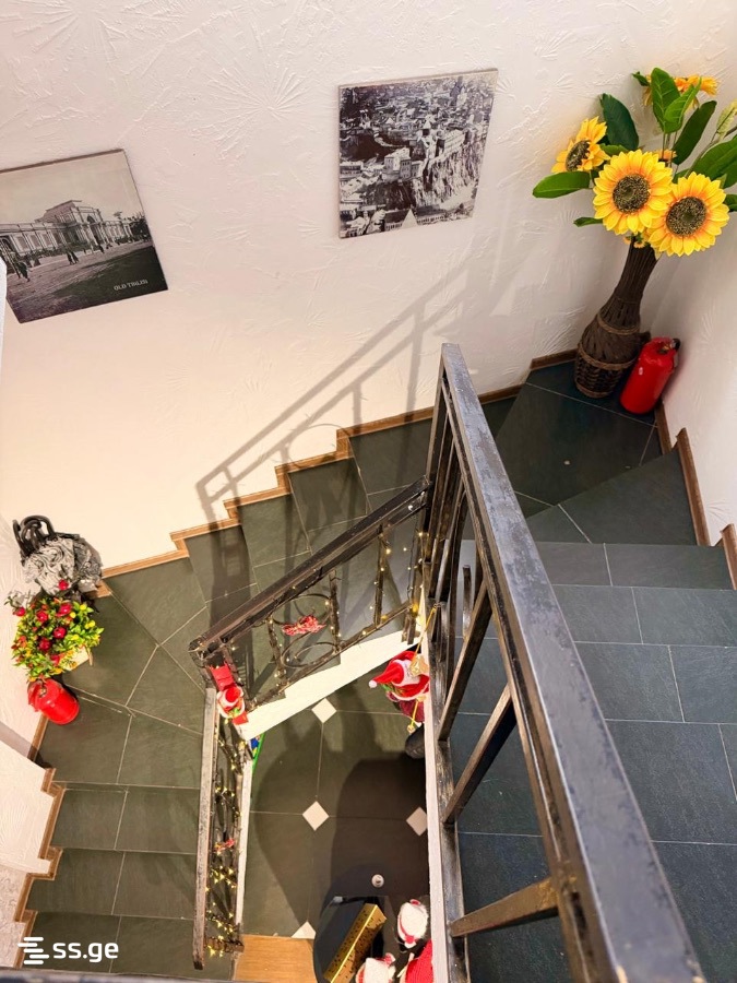 14 Room Hotel For Sale view 6