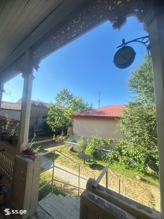 6 Room Flat Daily Rent. Telavi view 3